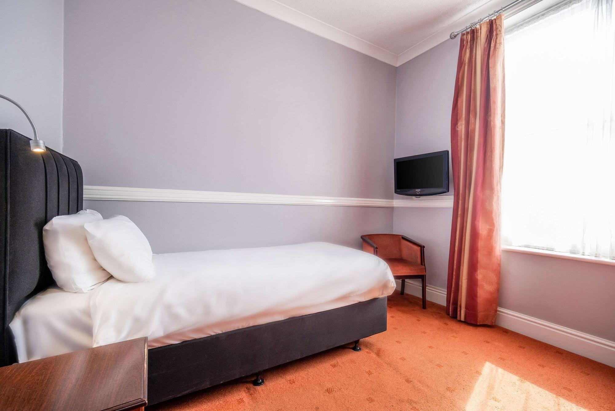 San Clu Hotel, Bar & Brasserie Рамсгейт Екстериор снимка