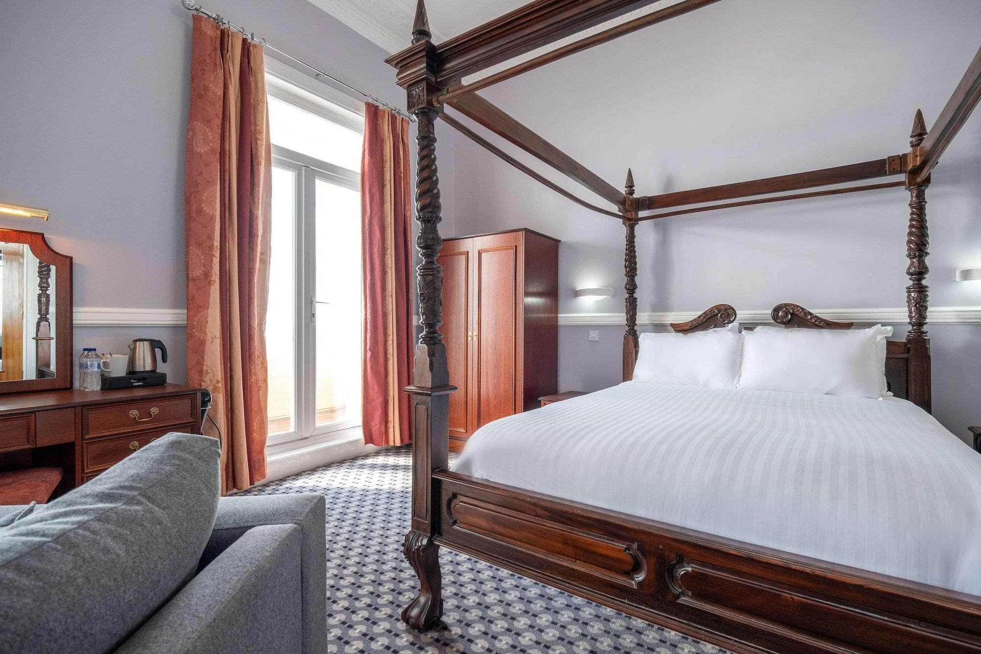 San Clu Hotel, Bar & Brasserie Рамсгейт Екстериор снимка